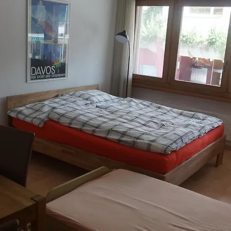 Apartamento Lovely 1-bedroom In The Heart Of *