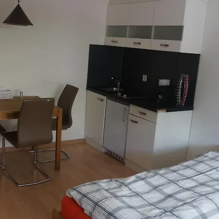Lejlighed Lovely 1-bedroom In The Heart Of